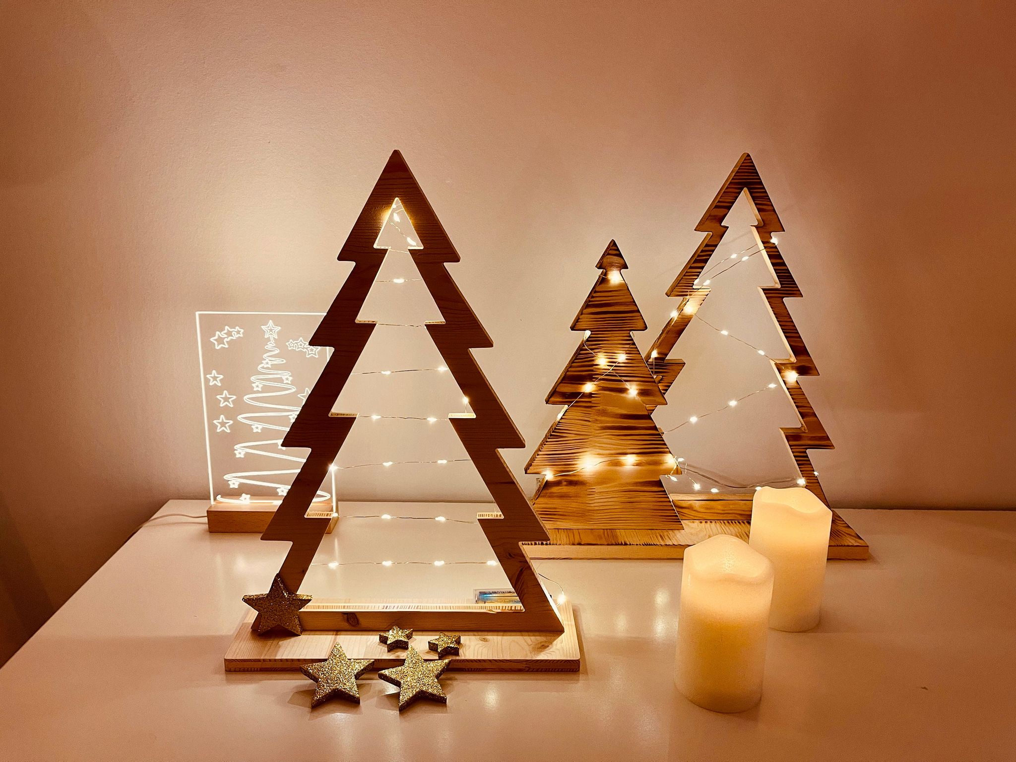 Weihnachtsbaum aus Holz mit LED Beleuchtung/Timer Tannenbaum aus Holz