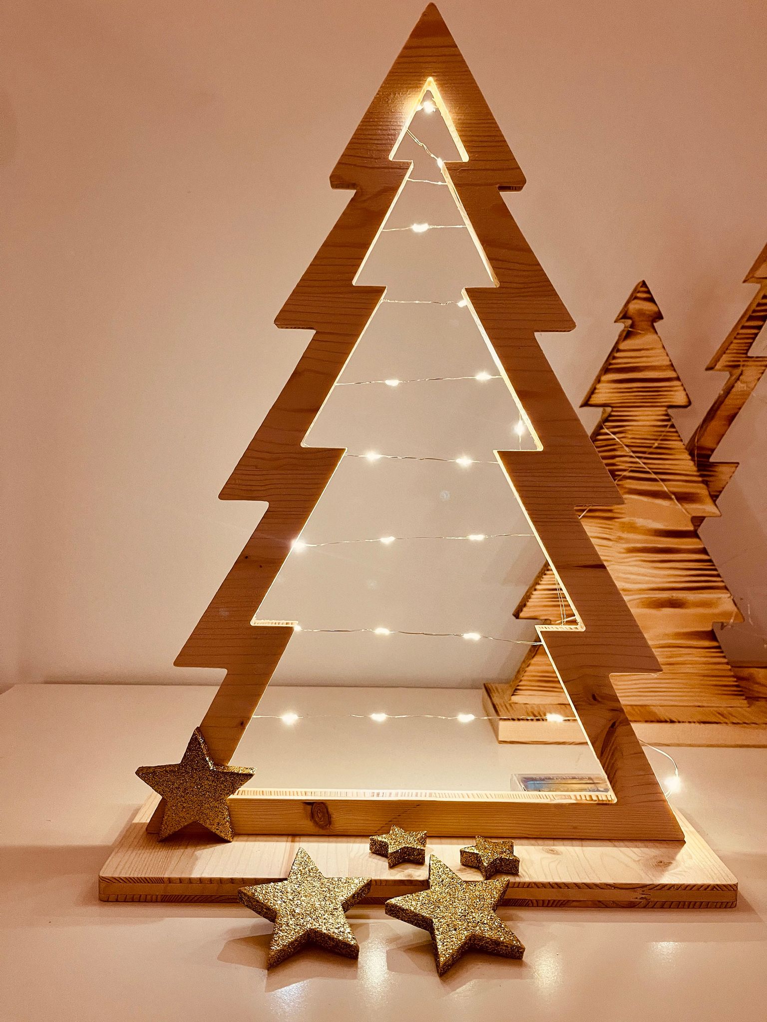 Weihnachtsbaum aus Holz mit LED Beleuchtung/Timer – Tannenbaum aus Holz